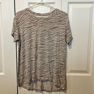 American Eagle lightweight shirt